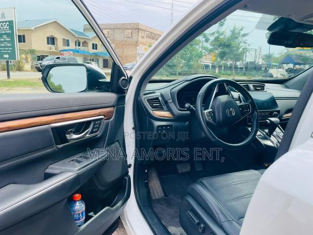 Honda CR-V 2021 White