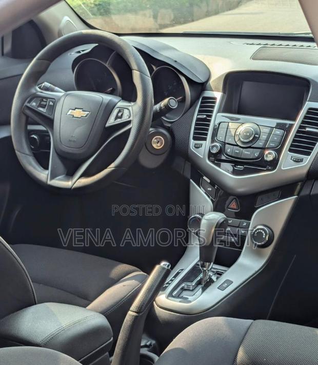 Chevrolet Cruze 2018 Black