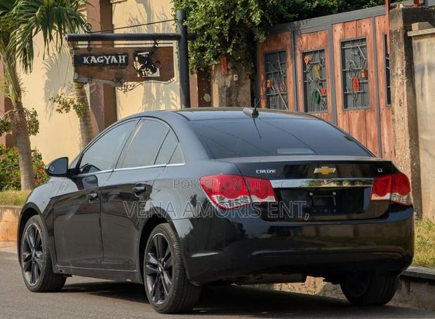Chevrolet Cruze 2018 Black