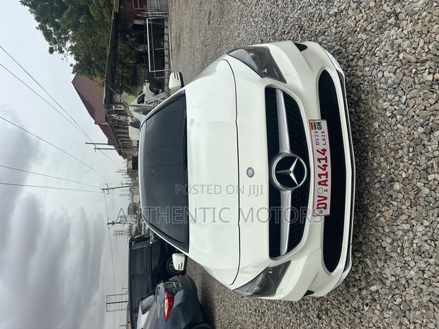 Mercedes-Benz CLA-Class CLA 250 4MATIC Sedan 2017 White