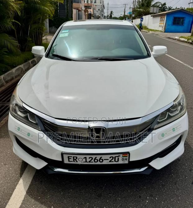 Honda Accord Sport 4dr Sedan FWD (2.4L 4cyl 2A) 2016 White
