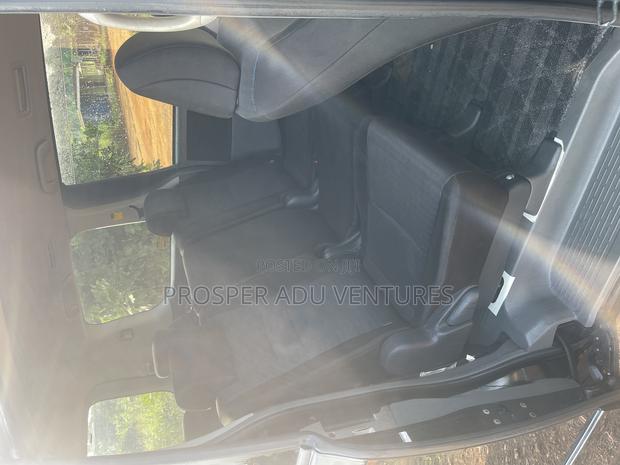 Toyota Voxy 2010 Black