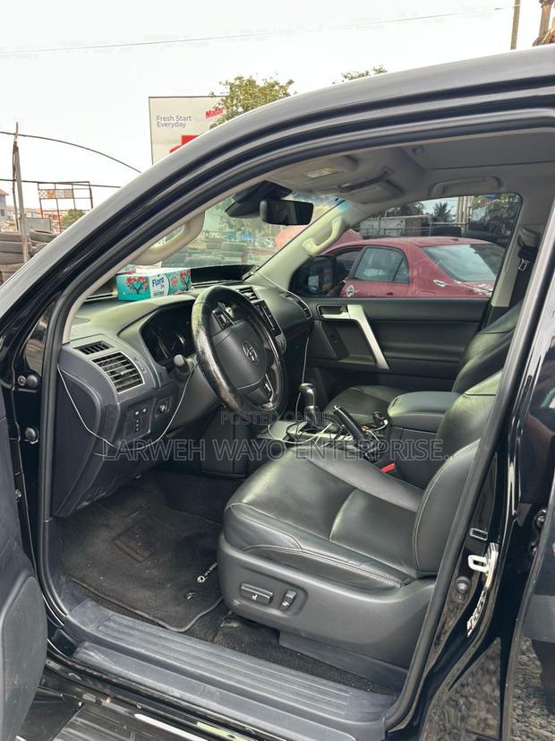 Toyota Land Cruiser Prado 2.7 2020 Black