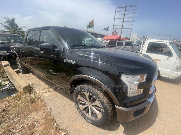 Ford F-150 2016 Black