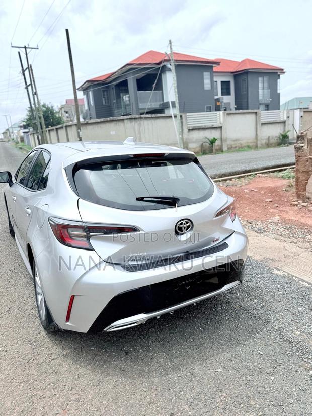 Toyota Corolla XSE 2023 Silver