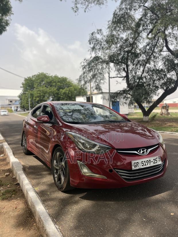 Hyundai Elantra SE Sedan FWD (1.8L 4cyl 6A) 2016 Beige