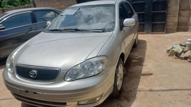 Toyota Corolla 2005