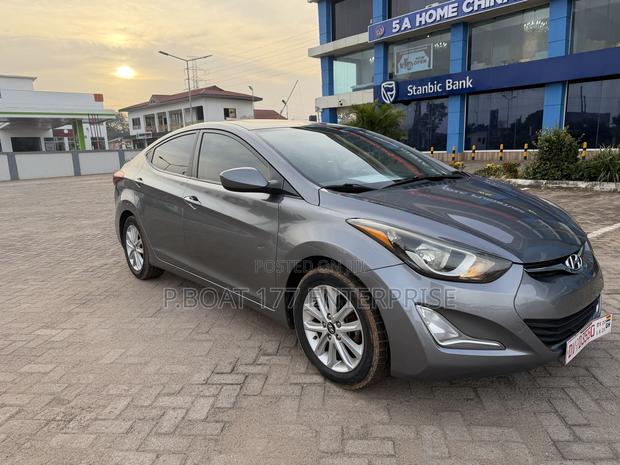 Hyundai Elantra 2016 Gray