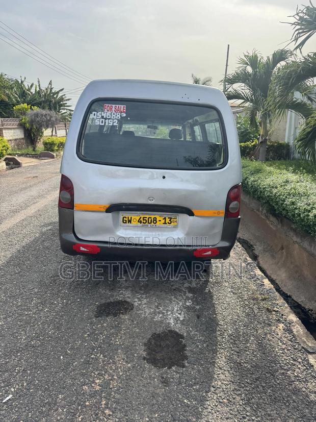 Hyundai H300 2009 Silver