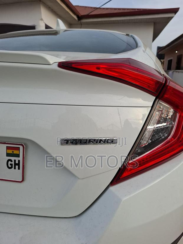 Honda Civic 2017 White