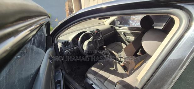Volkswagen Golf 1.6 FSI Trendline 2006 Black