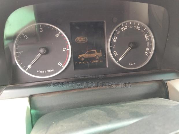 Land Rover Discovery 2015 Brown
