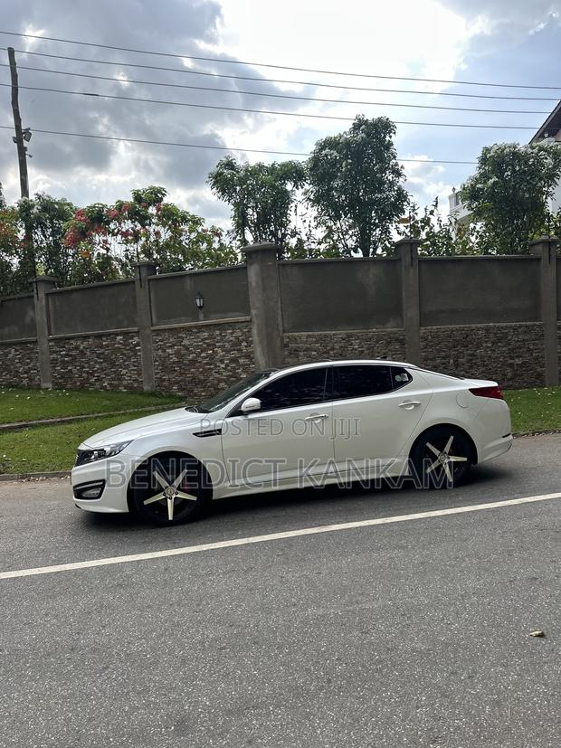 Kia K5 2.4 GDI 2011 White