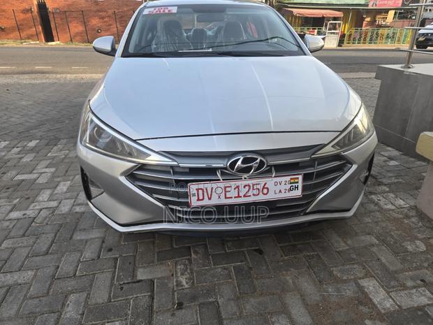 Hyundai Elantra SE 2019 Gray