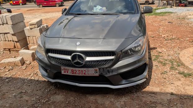 Mercedes-Benz CLA-Class CLA 250 4MATIC Sedan 2020 Gray