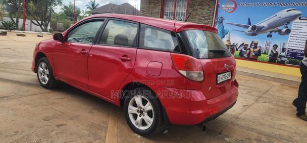 Toyota Matrix Hatchback FWD (1.8L 4cyl 5M) 2005 Red