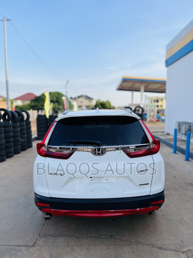 Honda CR-V 2019 White