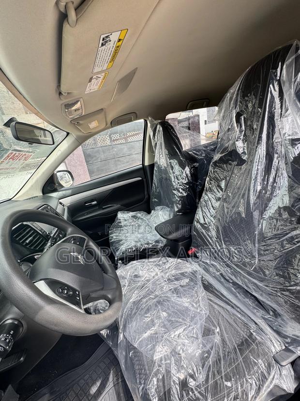 Mitsubishi Outlander SE AWC 2018 Black
