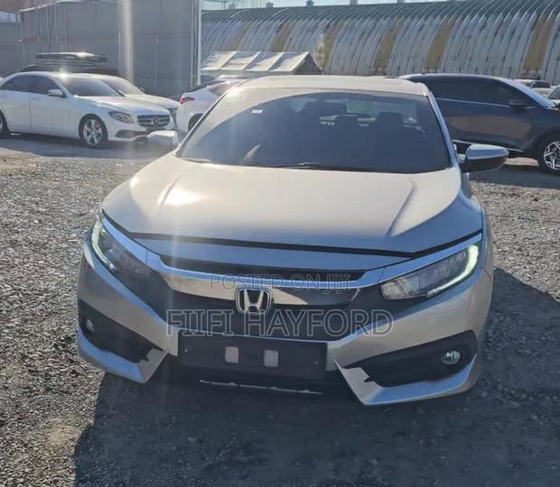 Honda Civic EX 4dr Sedan (2.0L 4cyl) 2017 Silver
