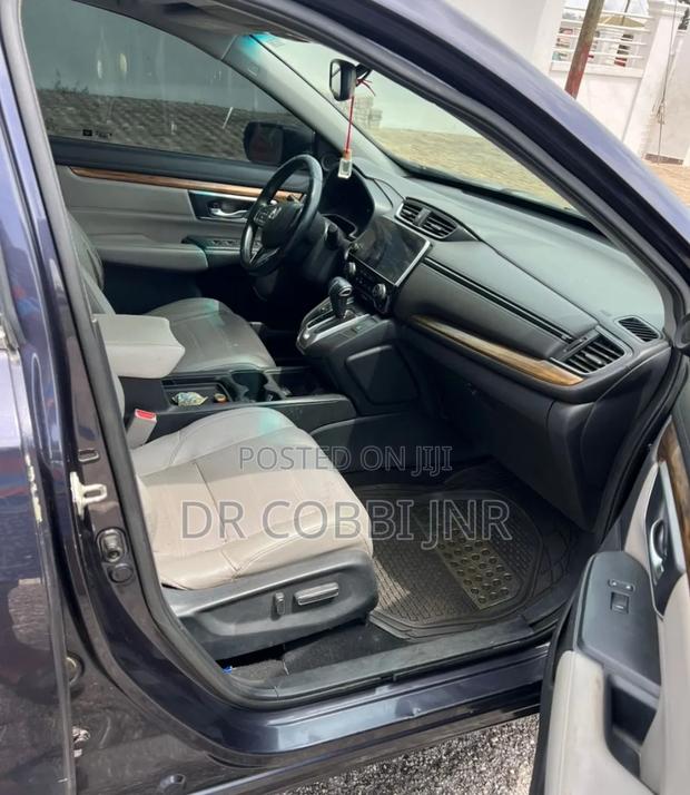 Honda CR-V Touring AWD 2018 Blue
