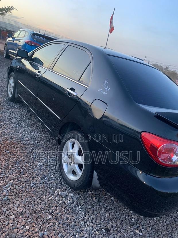 Toyota Corolla 2010 Black