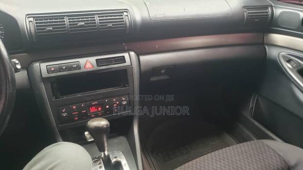 Audi A4 1.8 T 2003 Green