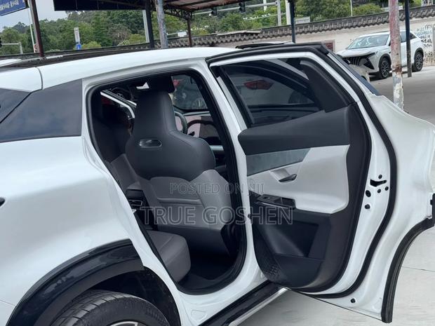Changan UNI-T 1.5 FWD 2023 White