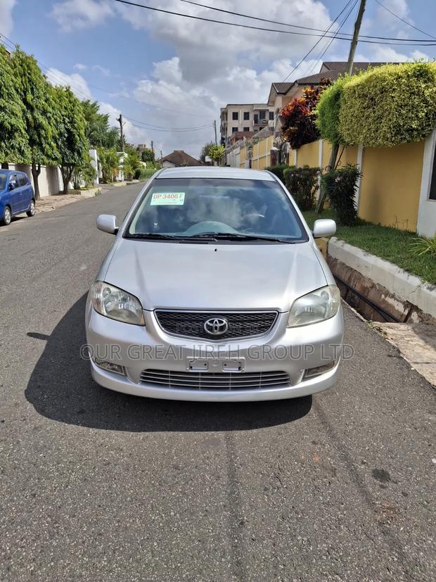 Toyota Vios 2010 Silver