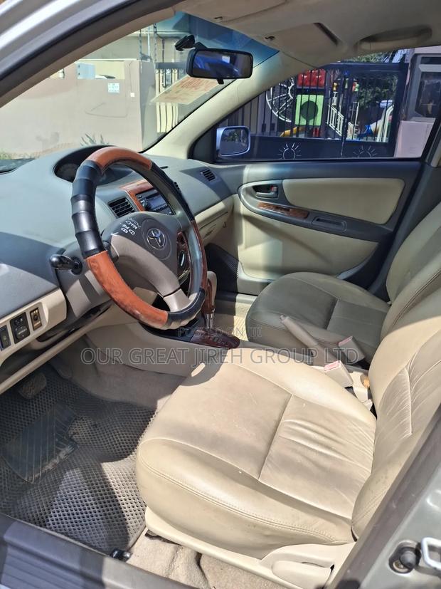 Toyota Vios 2010 Silver