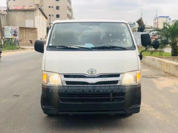 Toyota HiAce SV Premium 2013 White