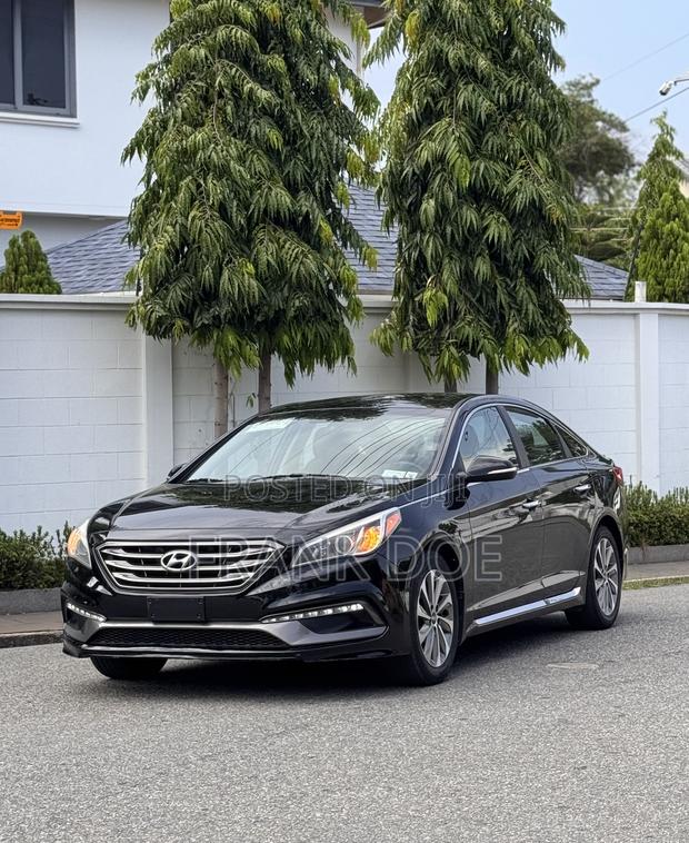 Hyundai Sonata Sport Sedan FWD (2.4L 4cyl 6A) 2016 Black