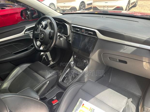 MG ZS 2018 White