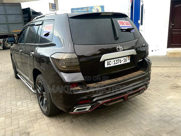 Toyota Highlander 4x4 2008 Brown