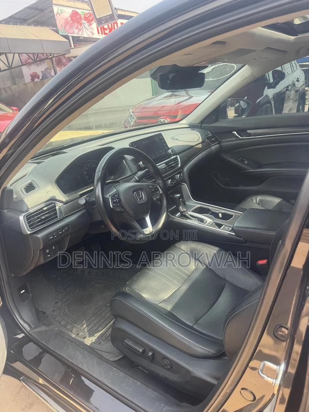 Honda Accord Touring 2.0T 2018 Black