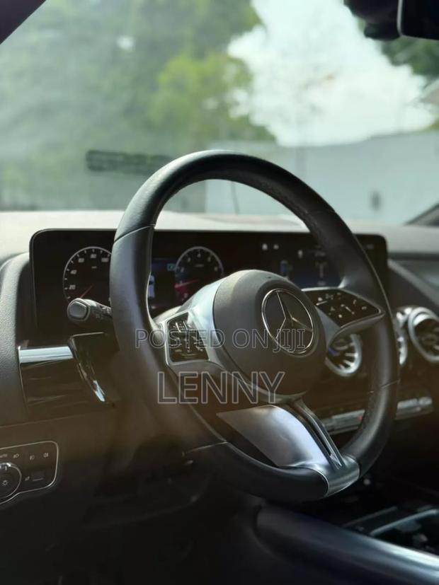 New Mercedes-Benz GLA 250 2025 Black