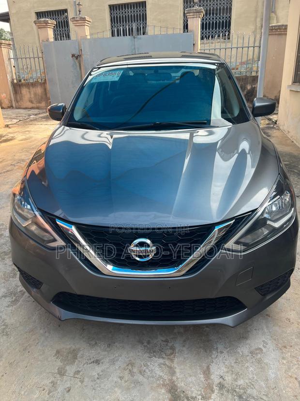 Nissan Sentra SR 2016 Gray