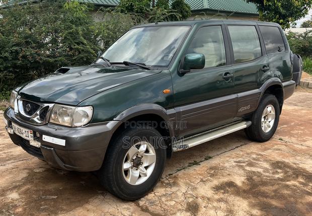 Nissan Terrano 2007 Green