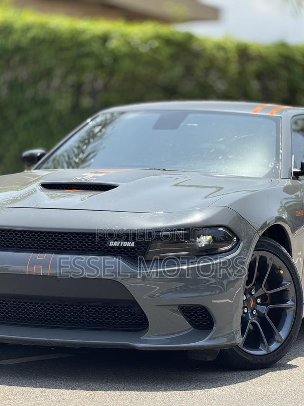 Dodge Charger Daytona 2024 Gray