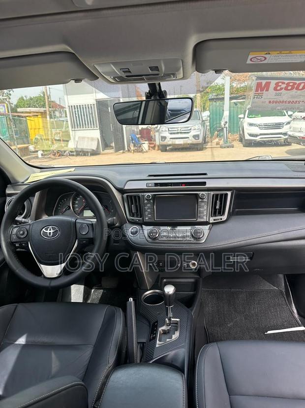 Toyota RAV4 2015 White