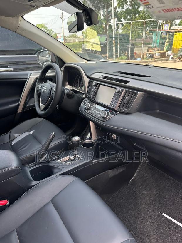 Toyota RAV4 2015 White
