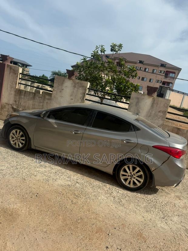 Hyundai Elantra 2014 Gray