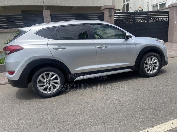 Hyundai Tucson SEL AWD 2018 Silver