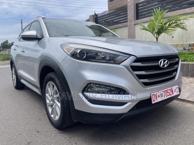 Hyundai Tucson SEL AWD 2018 Silver
