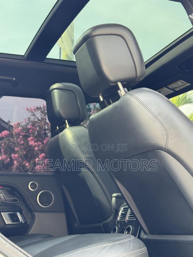 Land Rover Range Rover Vogue 2019 White