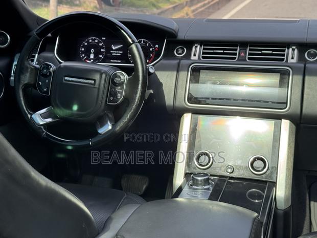 Land Rover Range Rover Vogue 2019 White