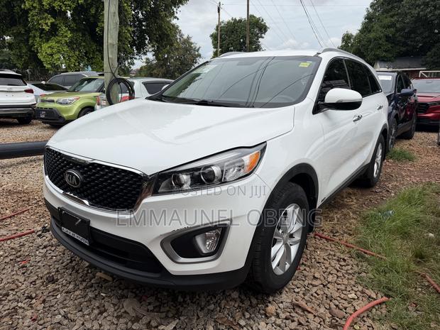 Kia Sorento 2017 White