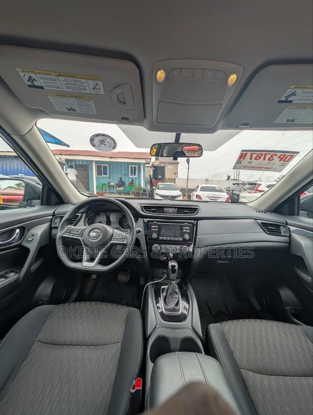 Nissan Rogue S AWD 2018 Gray