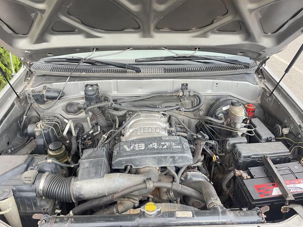 Toyota Sequoia 2010 Silver