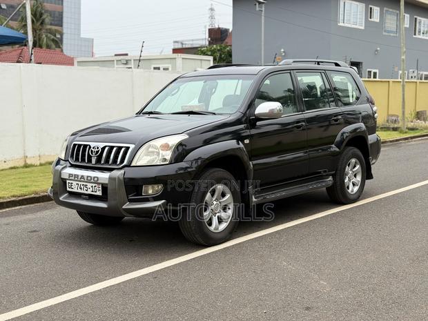 Toyota Land Cruiser 4.0 V6 GX-R 2010 Black