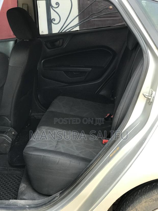 Ford Fiesta S Sedan 2013 Silver